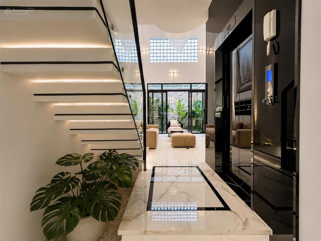 Nhà 5 tầng  đường nhựa xe tải 8m  có thang máy  giáp lê văn quới  bình tân  4x16m  nhỉnh 9 tỷ