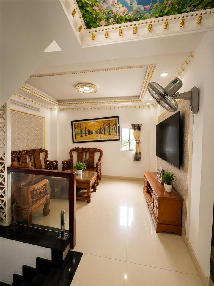 Siêu phẩm nhà 5 tầng  sát hương lộ 2  bình tân  hẻm 8m xe hơi tránh  4x12,2m  nhỉnh 5 tỷ