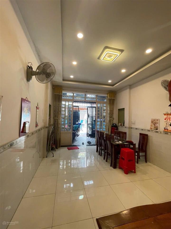 Nhà 2 tầng  ngay hoà bình nối dài  hẻm 6m  bình tân  lê văn quới  2 tầng  4x14m  nhỉnh 5 tỷ