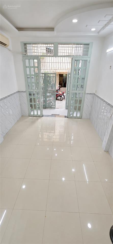 Bán nhà 3 tầng  an dương vương  sát bà hom giáp q6  gần khu ẩm thực  hẻm 8m  4x14m  nhỉnh 6tỷ