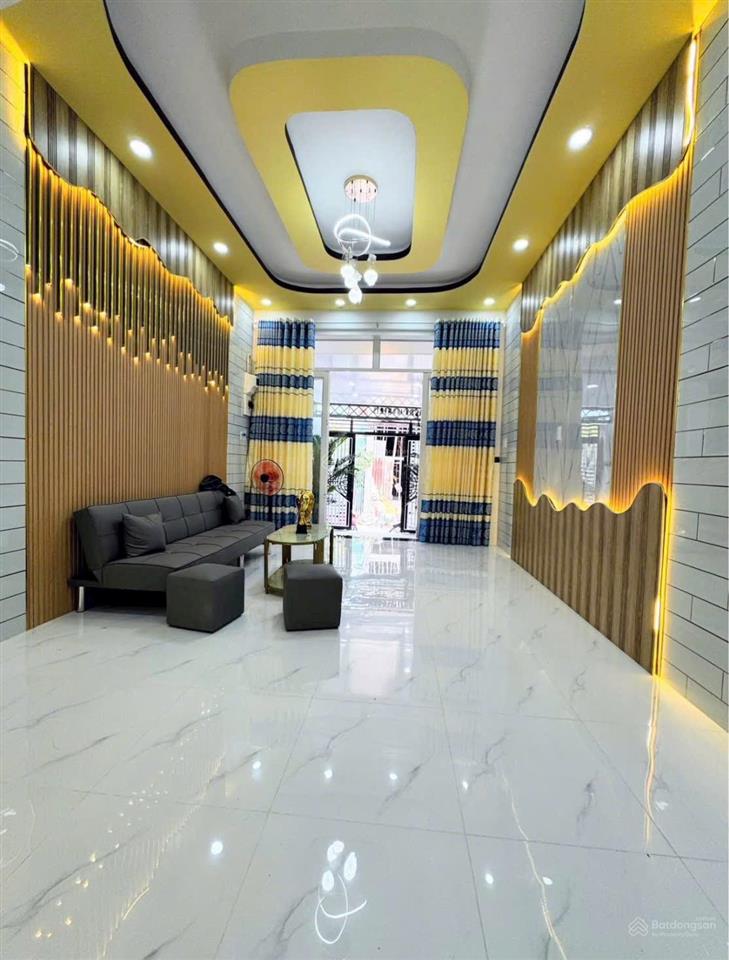 Siêu phẩm nhà 3 tầng, dt 67m2, ngay tên lửa  công viên phú lâm  4x16m  hẻm 5m thông  nhỉnh 6tỷ