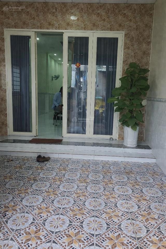 Nhà quận 6, tân hòa đông, 2 tầng, ngang 4x15m, dt 60m2, chỉ nhỉnh 4 tỷ