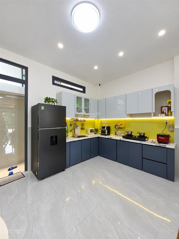 Bán nhà 2 tầng  4,5x14m  hẻm 5m. ngay lê cơ  kdc nam hùng vương. bình tân  chỉ nhỉnh 5 tỷ xíu