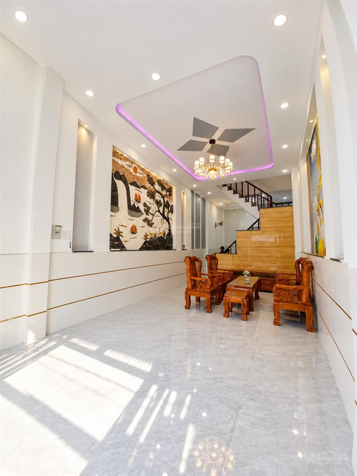 Bán nhà 4 tầng. hẻm nhựa 6m thông  4x15m  sát tên lửa. bình tân  chỉ nhỉnh 5 tỷ xíu