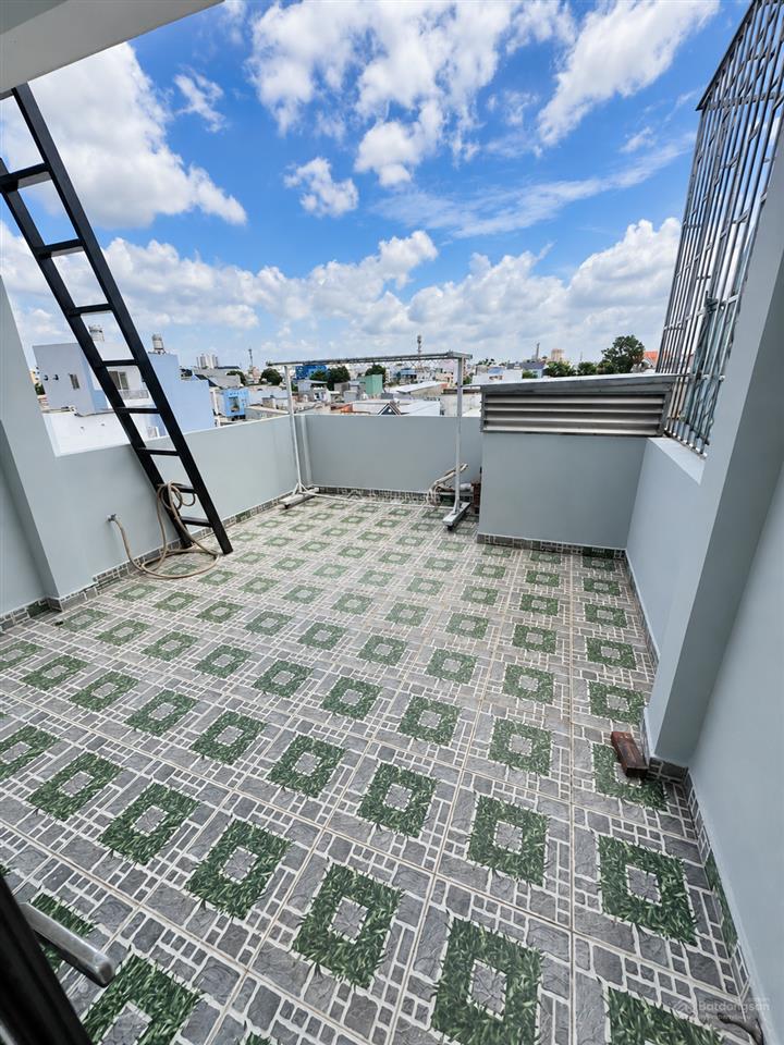 Bán nhà 4 tầng  4x14,5m  ngay chợ cây da sà, tên lửa, bình tân. hẻm 5m  chỉ nhỉnh 6 tỷ