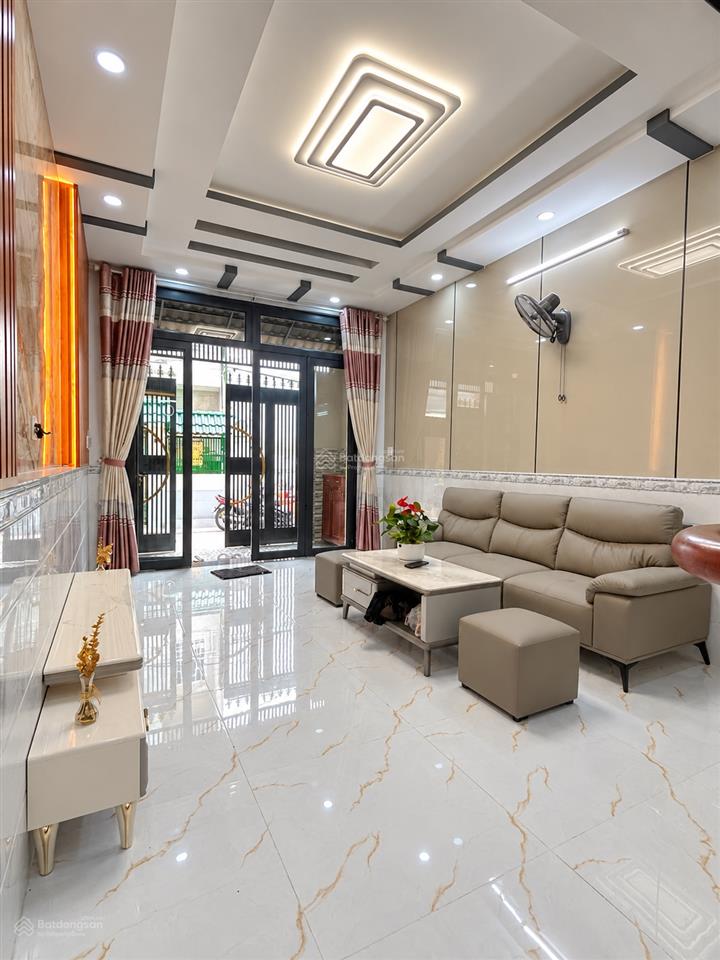 Bán nhà 4 tầng  4x14,5m  ngay chợ cây da sà, tên lửa, bình tân. hẻm 5m  chỉ nhỉnh 6 tỷ
