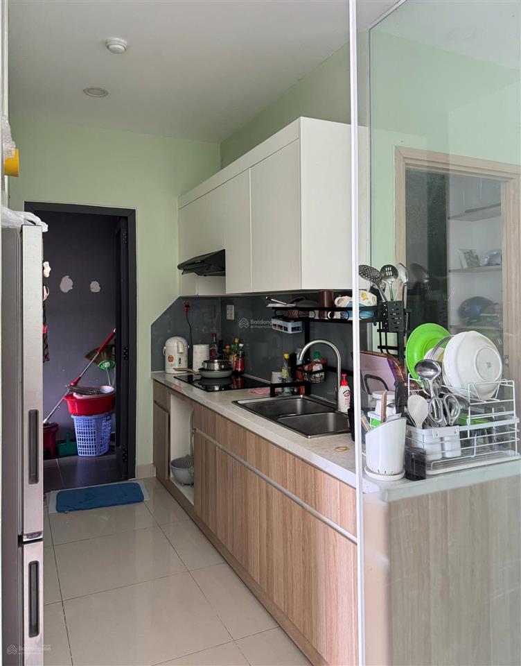 Bán la astoria ( la2 ) ,3tỷ 4 ( 2pn , 1 vs )