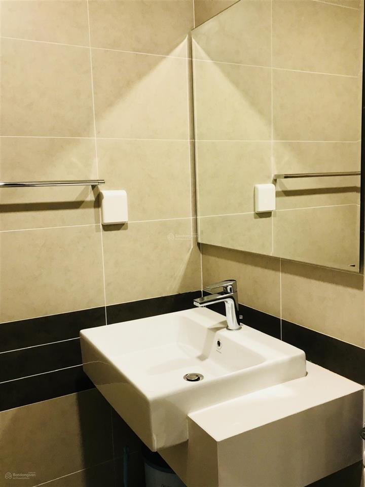 Bán officetel rivergate residence quận 4 41 m2 full nội thất cơ bản 4.2 tỷ bao thuế phí