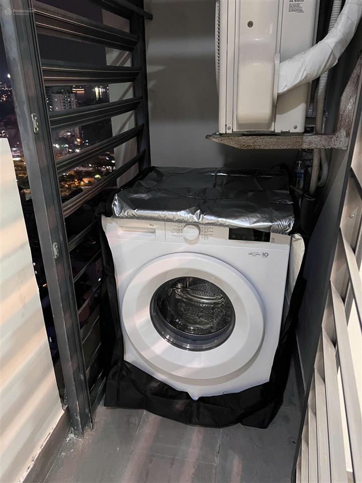 Cho thuê chcc 3pn (full đồ  có slot)  tràng an complex