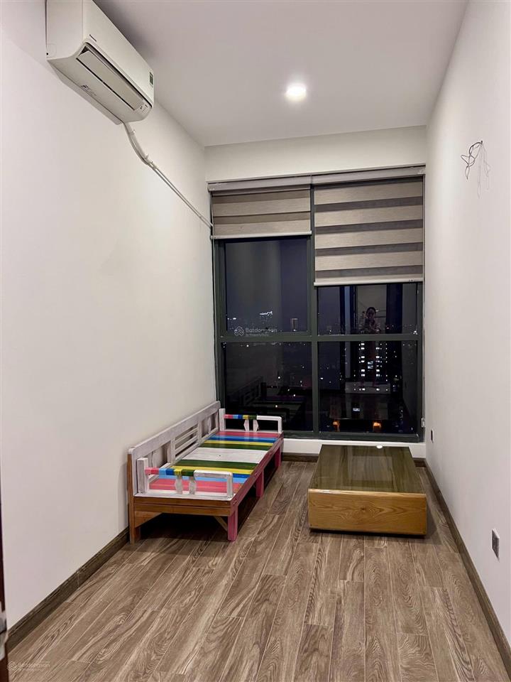Cho thuê chcc 3pn (full đồ  có slot)  tràng an complex