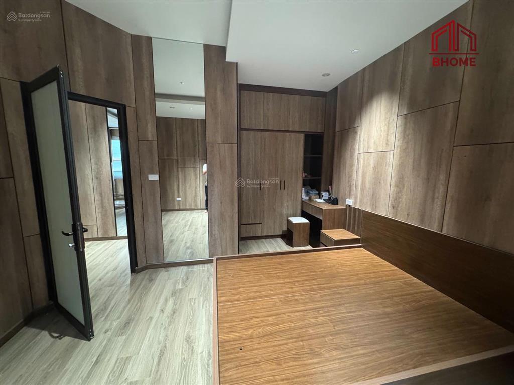 Căn 1n1k sang trọng full đồ ở đê la thành, đống đa