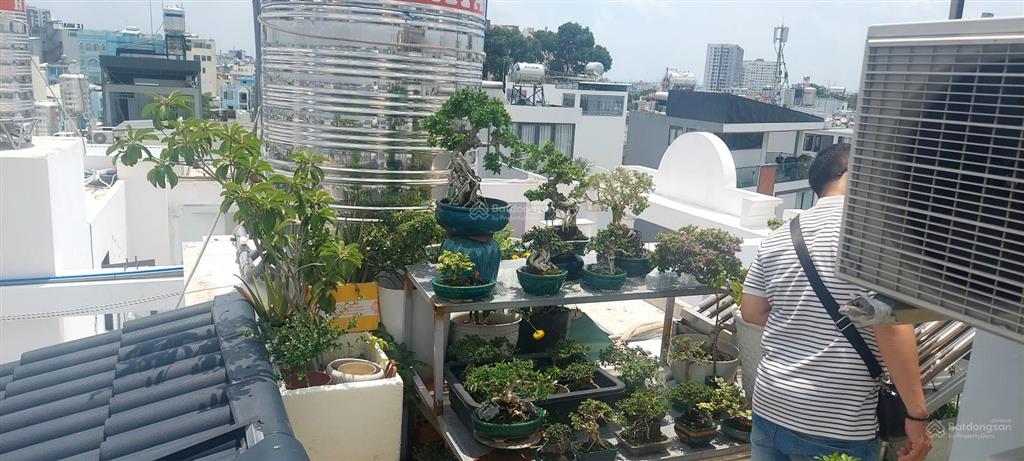 Siêu phẩm tòa nhà 6 tầng 81m2 xe hơi đổ cửa, có thang máy vào ở ngay gần chợ an nhơn gò vấp