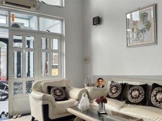 Bán nhà mặt tiền thụt hoàng văn thụ, phú nhuận  dt 5x20m  giá 17 tỷ