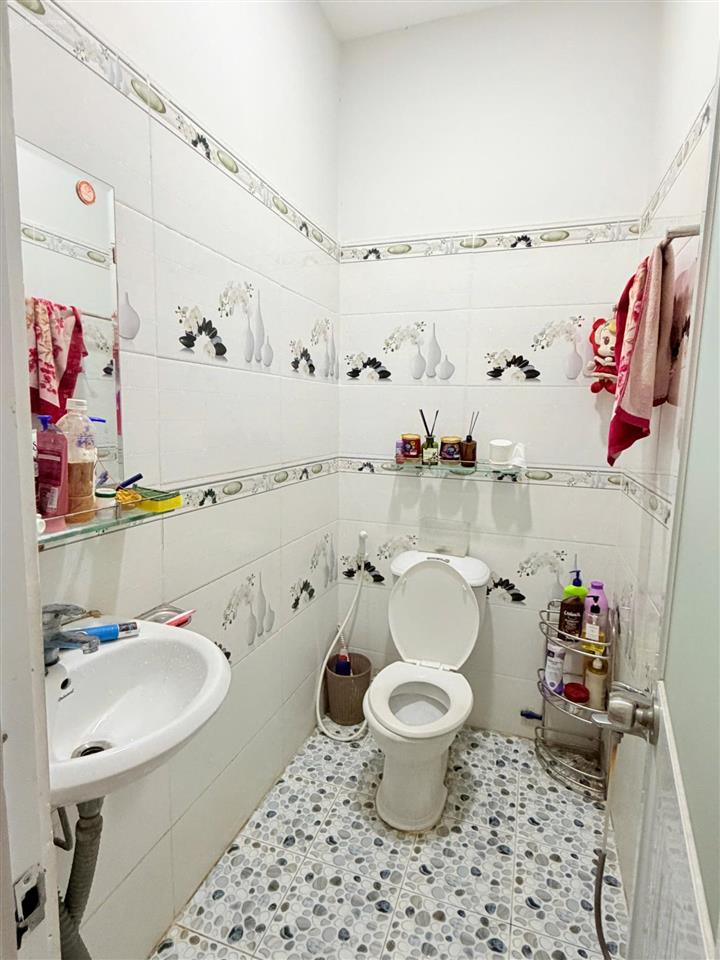 Cho thuê nhà riêng 3 tầng, 4pn, 3wc, tại xã nhơn đức, nhà bè, hồ chí minh, giá cực chất 9 triệu vnd