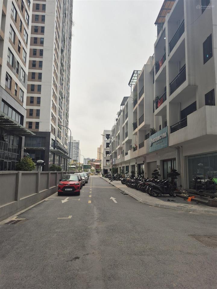 Shophouse cạnh lê trọng tấn thanh xuân 82m2 mặt tiền 5m xây 5 tầng thang máy. 376tr/m2