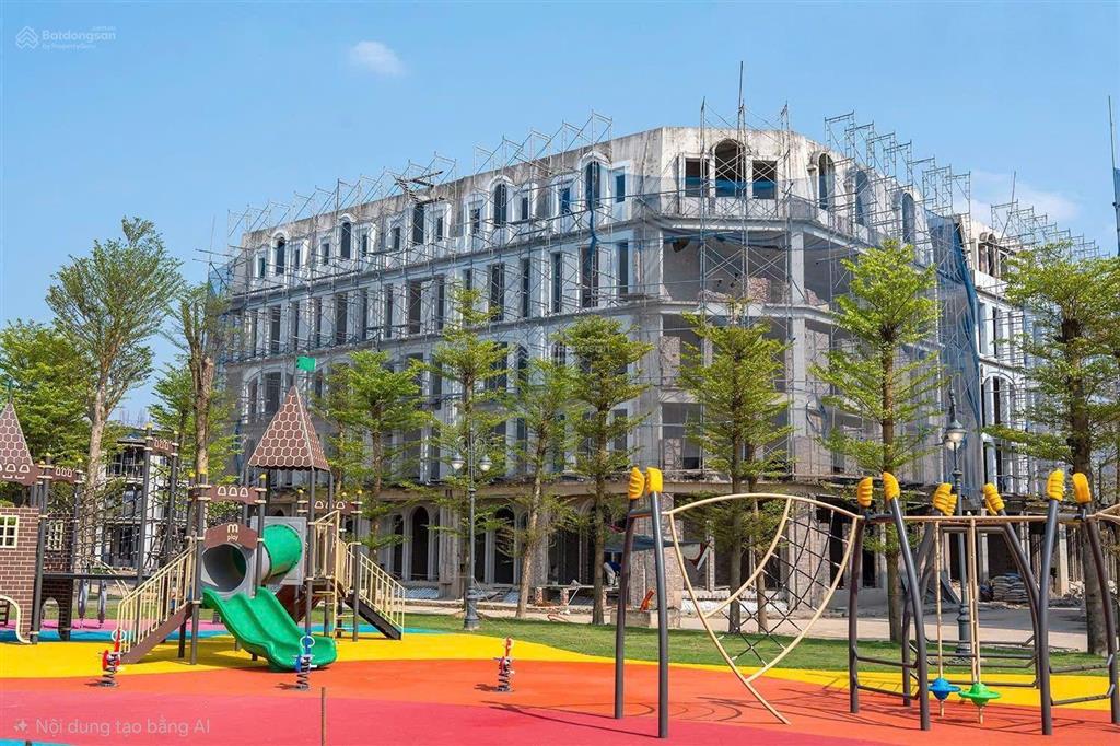 Liền kề 5 tầng, thiết kế tân cổ điển sang trọng, 78m2, mặt tiền 5 m, 16,2 tỷ. cận kề cầu giấy