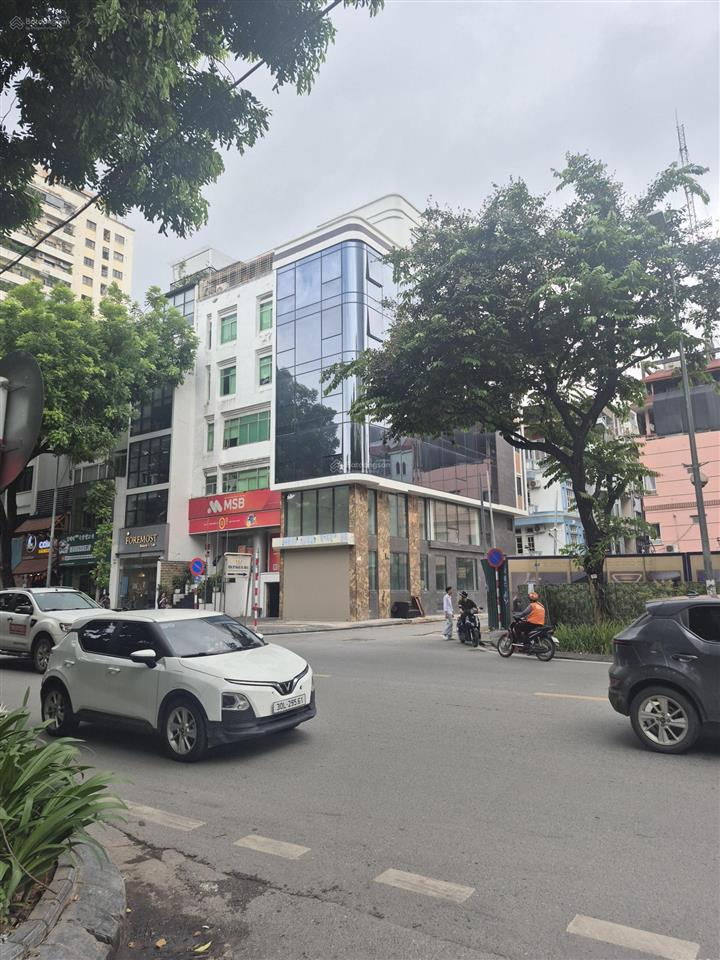 Nhà phân lô, vỉa hè ô tô tránh đỗ phố huỳnh thúc kháng đống đa 40 m2 16,5 tỷ