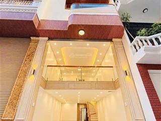 Nhà 8 tầng phố liễu giai  kim mã ba đình hà nội. phân lô, ô tô tránh đỗ. dt 53 m mặt tiền 4.7m.