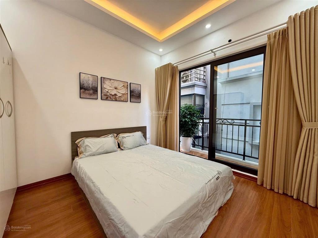 Nhà về ở ngay 5 tầng, kiến trúc đẹp trường chinh đống đa hà nội. 8 tỷ