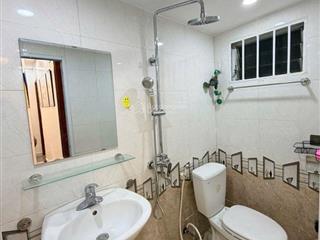 Căn hộ khép kín, 603 lạc long quân tt tây hồ, ô tô tránh 20m, full nội thất, tầng 6 dt 50m2