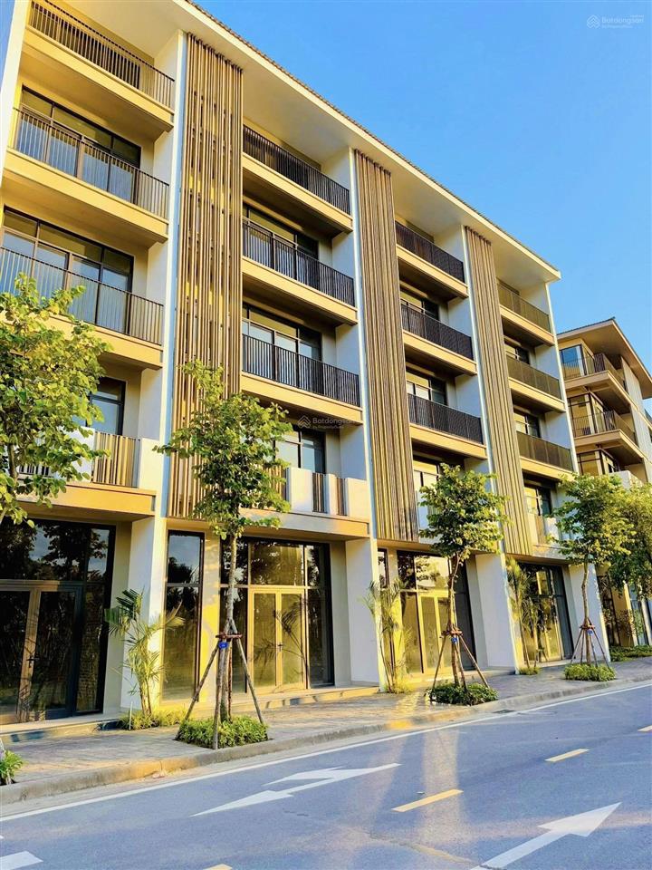Chỉ với 4 tỷ nhận ngay biệt thự liền kề 5 tầng mặt biển, sẵn sàng bàn giao, sở hữu vĩnh viễn.