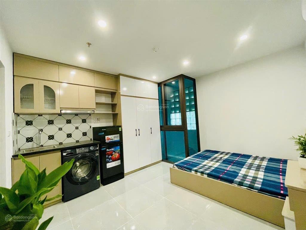 Bán tòa chdv, ccmn 11 phòng, dòng tiền tốt, ô tô gần