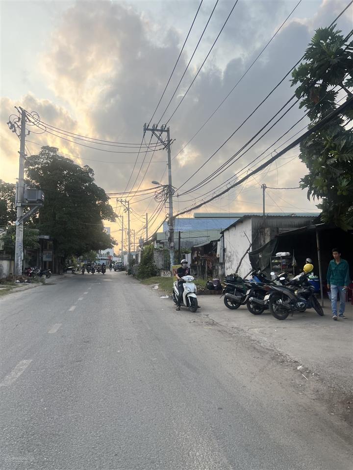 Đất thổ cư mt ngang 25m dt 825m2 giá 30 tỷ sẵn thu nhập 60tr/tháng  đường công  sát trần văn mươi