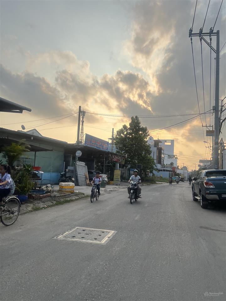 Đất thổ cư mt ngang 25m dt 825m2 giá 30 tỷ sẵn thu nhập 60tr/tháng  đường công  sát trần văn mươi