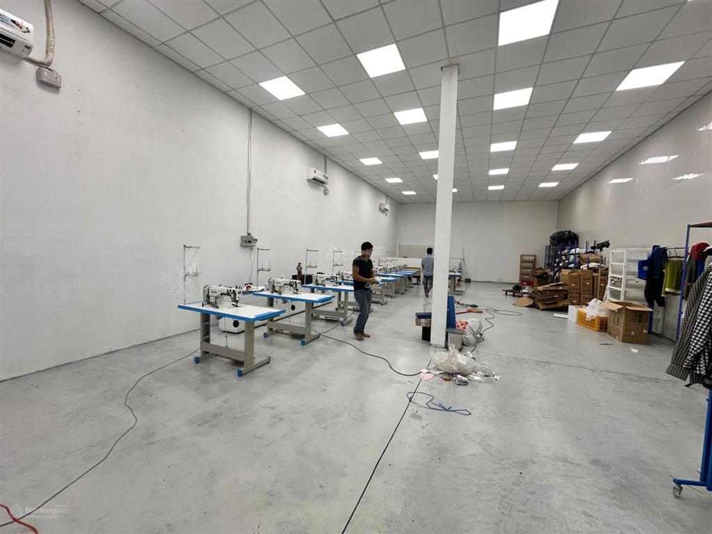 Bán đất mt xuân thới sơn hóc môn dt 825m2 ngang 24m giá 29,9 tỷ đường xe tải 10 tấn thông tứ hướng