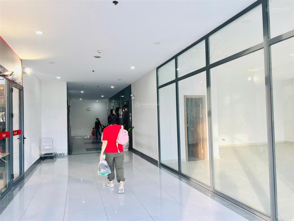 Bán căn góc 2pn tầng trung bcons green view giá 2,3 tỷ bao thuế phí sát làng đại học