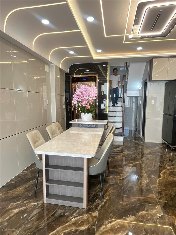 Thanh toán 2tỷ8 sở hữu nhà cao cấp 5 tầng sang trọng bình tân, dtsd 250m², hỗ trợ vay 5 tỷ,