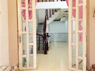 4tỷ5 cho căn nhà 32,4m2 3 lầu 3pn 3wc 80m2 dt sử dụng tại phường 1, quận 8, tp.hcm