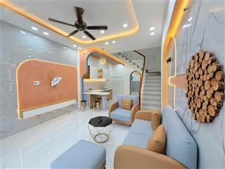 Kiến trúc mới thiết kế siêu đẹp hẻm xe hơi đỗ cửa nhà mới tinh  full nội thất  giá bán 6tỷ tl