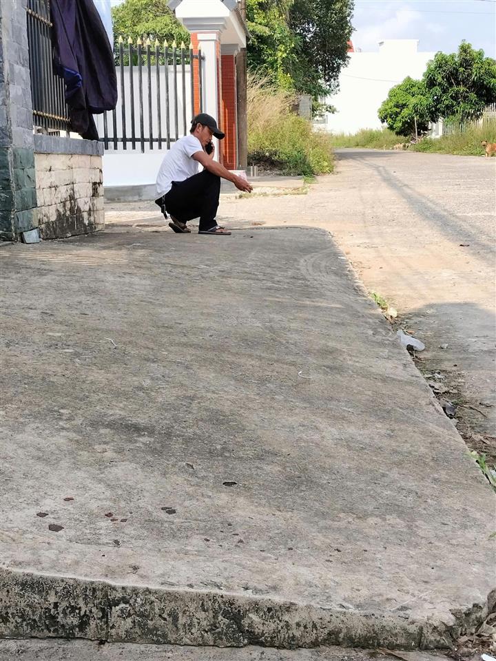 Cần bán đất trung tâm phú quốc 222m² gần đường 3/2 ô tô tới đất