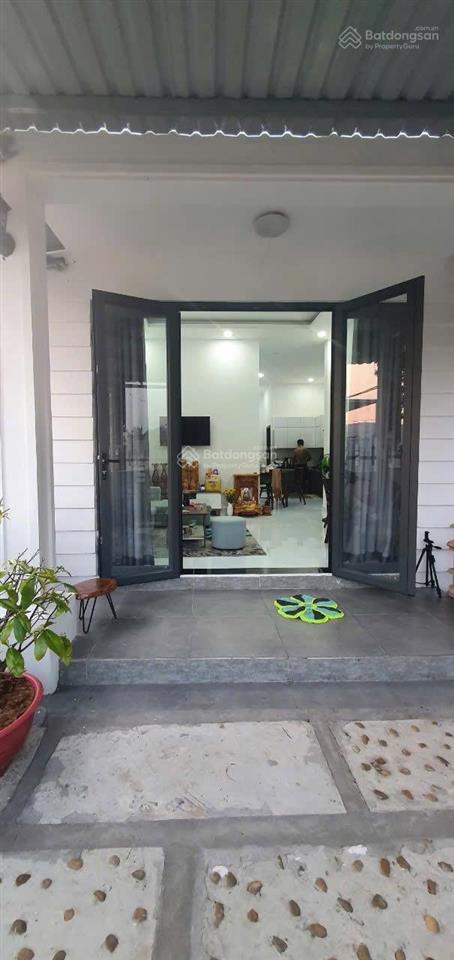 Cần bán nhà đẹp full nội thất đẹp khu phố suối đá, đặc khu phú quốc 93,5m2 sổ đỏ chính chủ