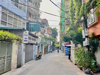 Bán nhà quận bắc từ liêm nhà mới lô góc 5 tầng, diện tích 40m², mặt tiền rộng, giá bán 9.25 tỷ