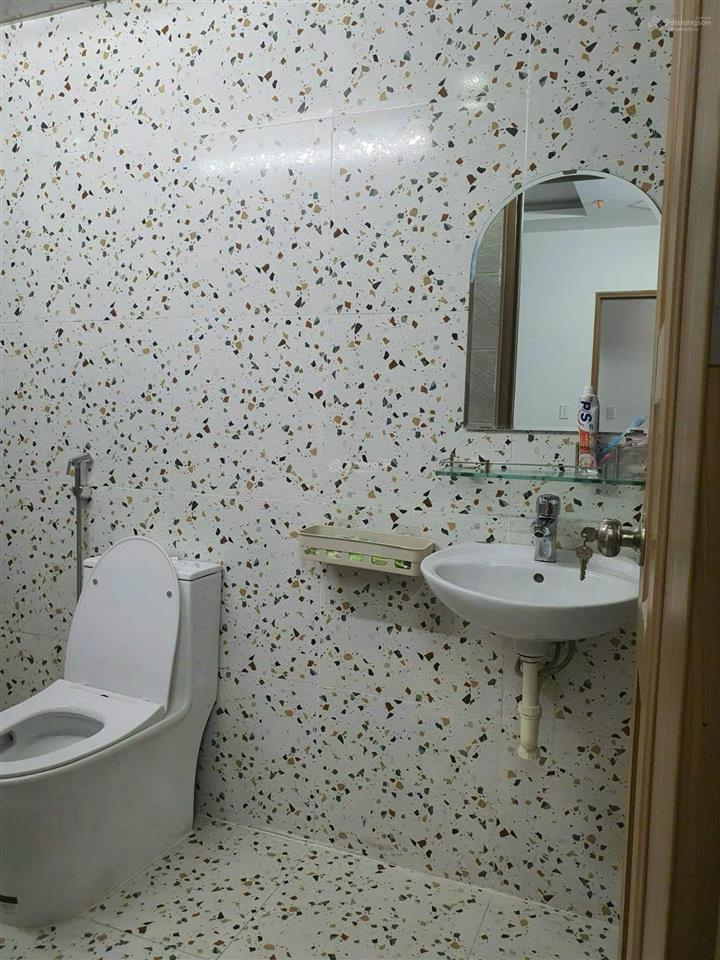 Bán căn hộ thương mại b3 full nội thất xịn giá sập hầm, sẵn sổ công chứng ngay
