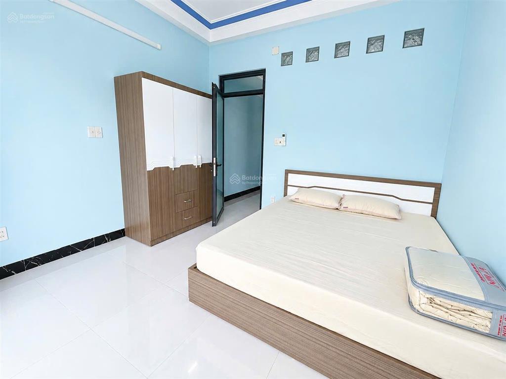 Phòng studio tại có ban công. cho nuôi thú cưng chỉ 8 triệu