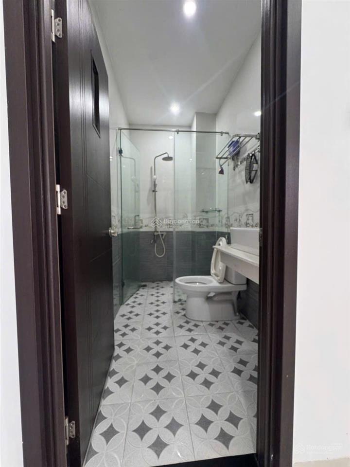 Căn hộ có ban công thoáng mát tại mỹ gia chỉ 8triệu500