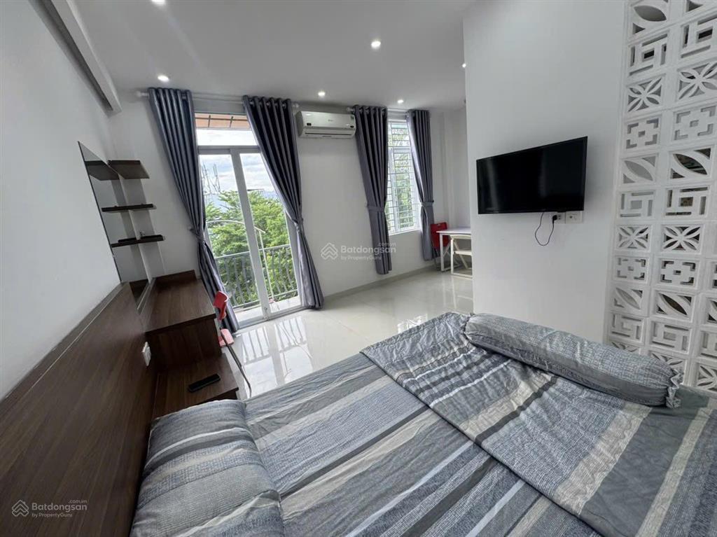 Căn hộ có ban công thoáng mát tại mỹ gia chỉ 8triệu500