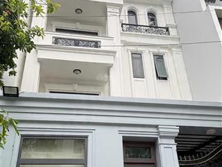 Bán villa khu biệt thự tấn trường nam long q7