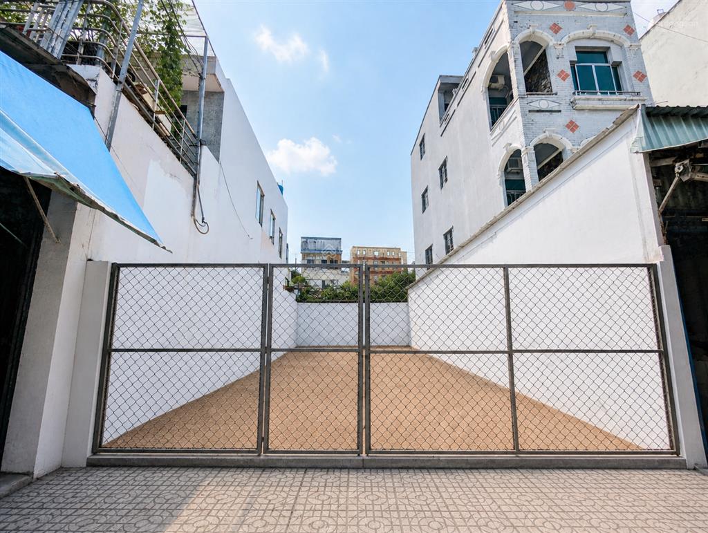 [ q7 ] đất mặt tiền lê văn lương  124.1m2  ngang 6m nở hậu  kdc hiện hữu xây cao tầng