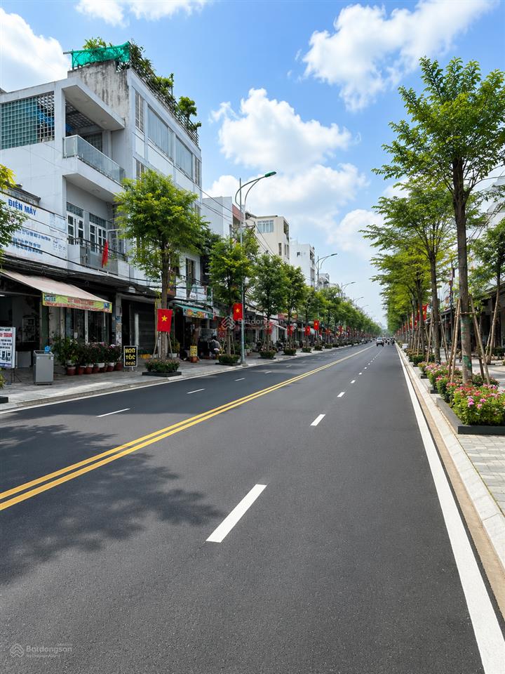 [q7] đất lớn 405m2mt võ thị nhờnở hậu xây được 8 tầng( có hầm)90 phòng có bản vẽ kiết kế sẵng