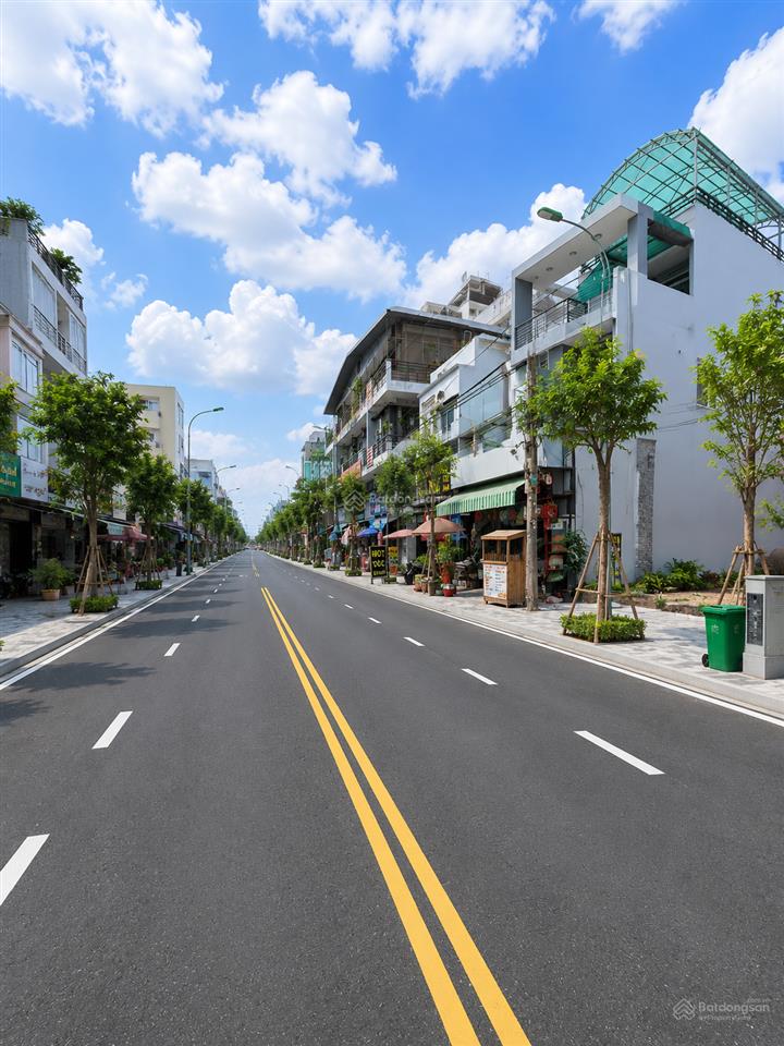 [q7] đất lớn 405m2mt võ thị nhờnở hậu xây được 8 tầng( có hầm)90 phòng có bản vẽ kiết kế sẵng