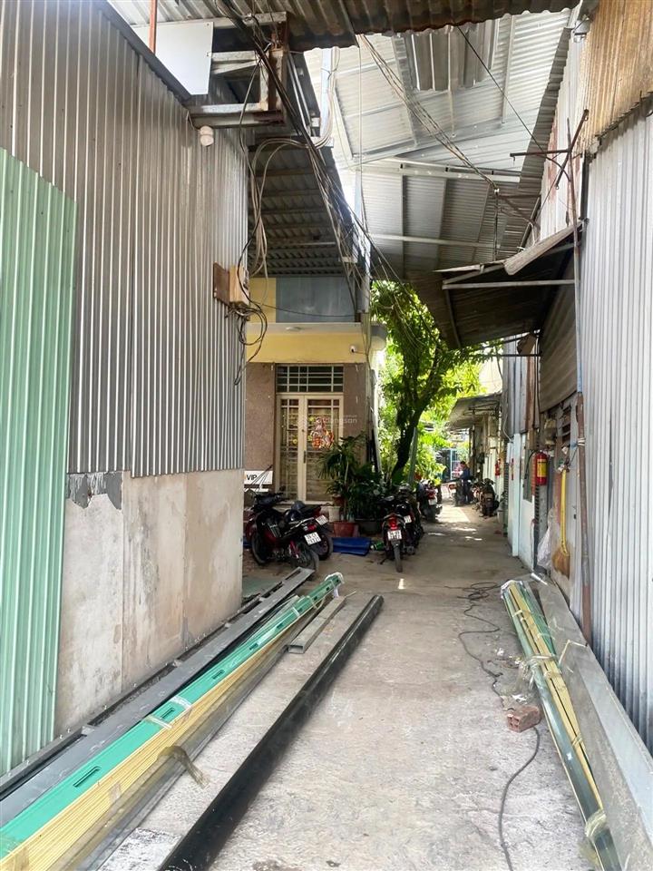Q7  siêu phẩm mt hoàng trọng mậu  quỹ đất lớn ngang 20m  nở hậu 26m