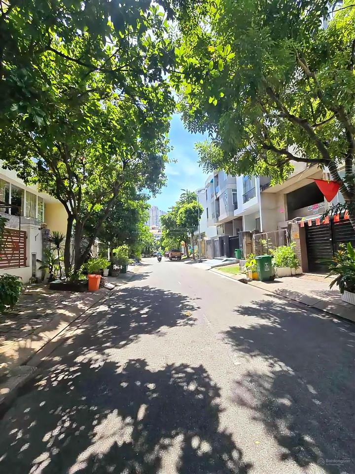 Mặt tiền vip kdc phú mỹ hưng  ngang 6m 2 mặt thoáng  chỉ 26 tỷ tl