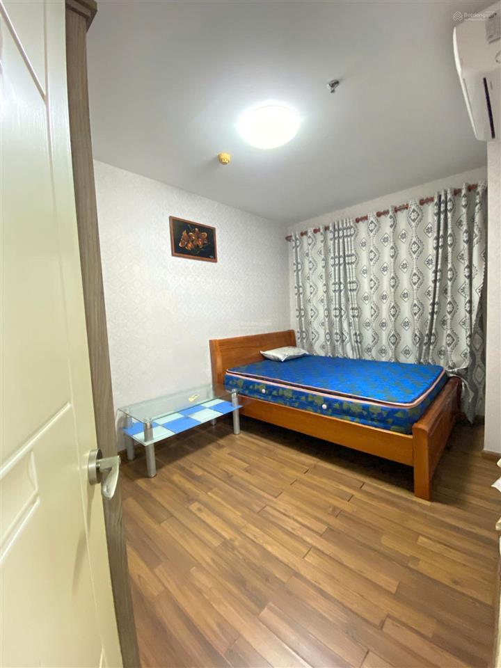 Căn 3pn view đông bắc thoáng mát full nội thất