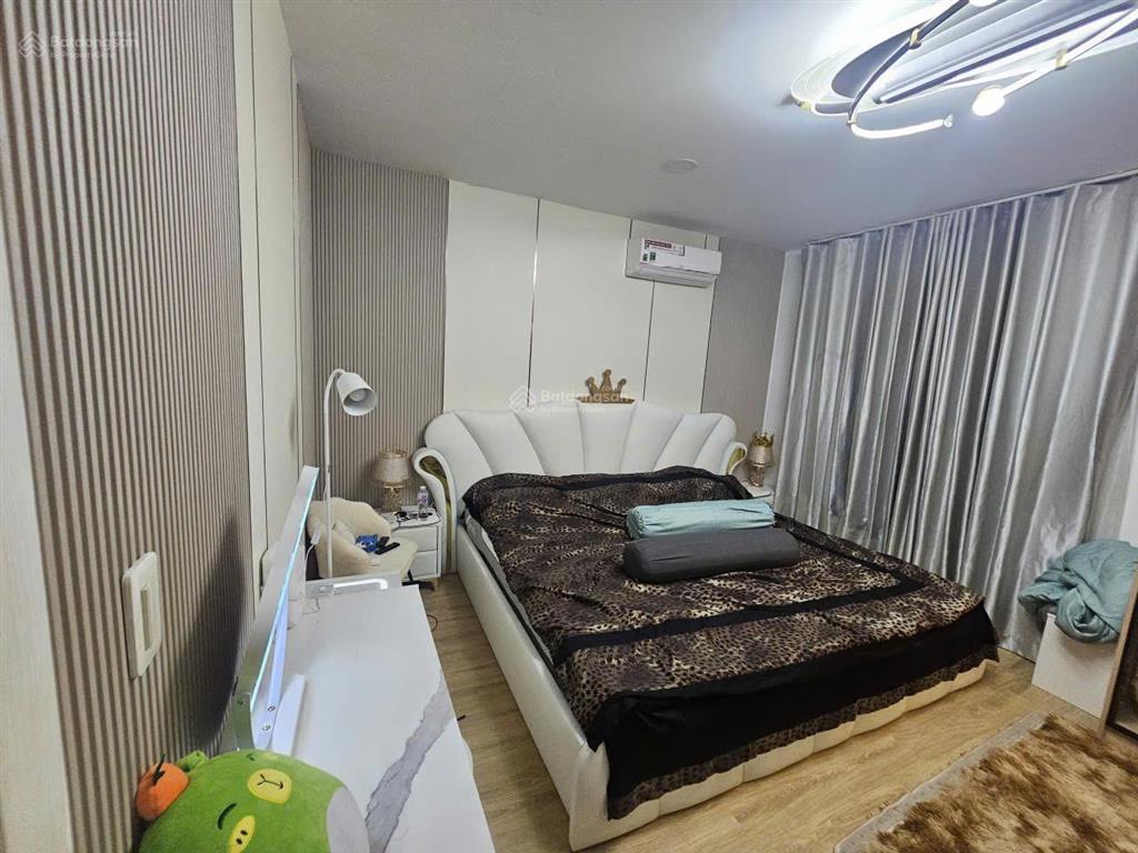 Chính chủ bán căn hộ góc siêu đẹp giá 3,6 tỷ, 107 m², còn thương lượng da charm plaza