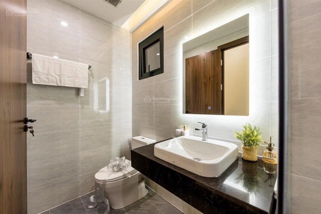 Bán căn 2pn giá 2,55 tỷ căn a&t sky garden view hồ bơi, nhà mới 100% bàn giao nội thất đẹp
