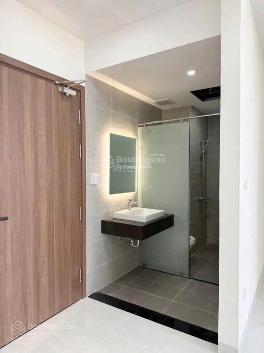Bán gấp căn 2pn giá 2,2 tỷ a&t sky garden  giá cực tốt, xem là muốn chốt